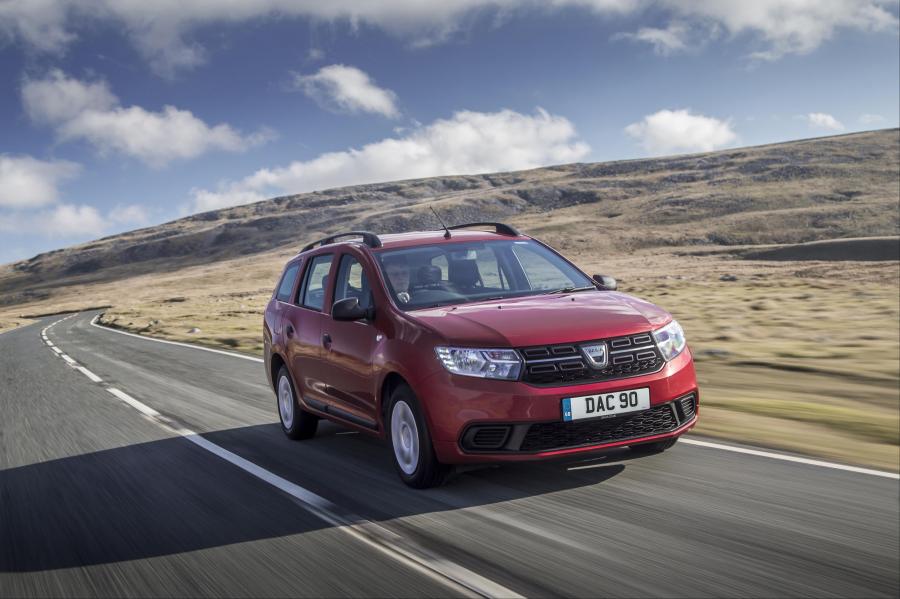  Dacia Logan MCV 2017 года  (UK) (фото 25 из 30)